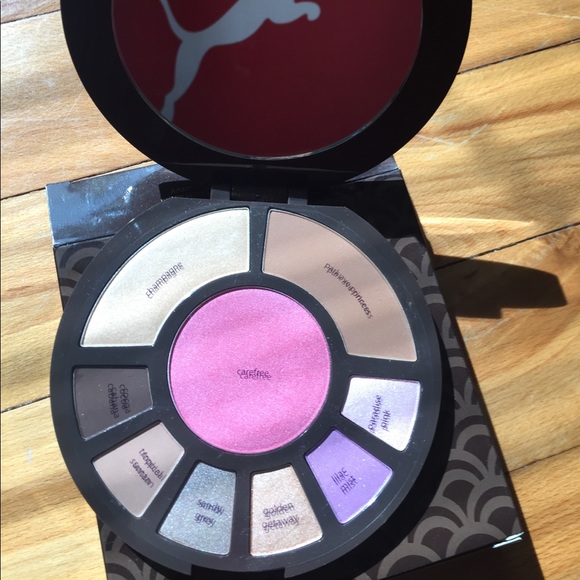 Rare Tarte Coral Crush Palette discontinued HTF New - Picture 3 of 7